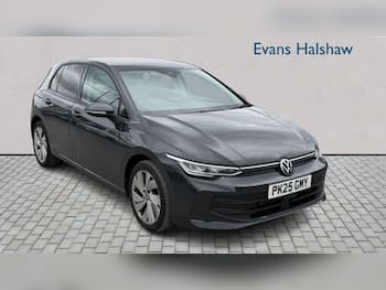 Used Volkswagen Golf 2025 for sale - 79702545: Photo