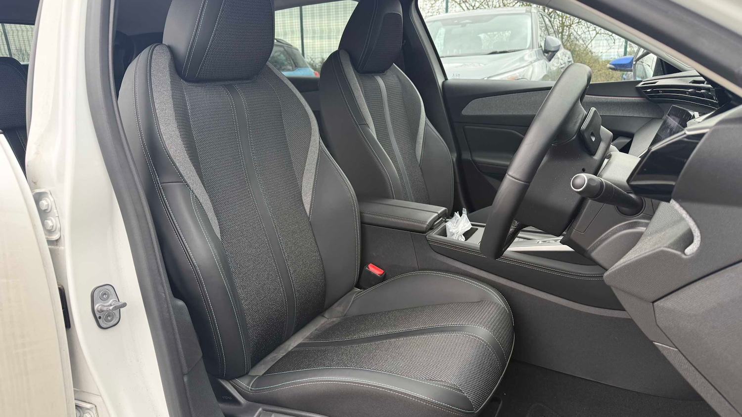 Used Peugeot 308 2022 for sale - 78010163: Photo 9