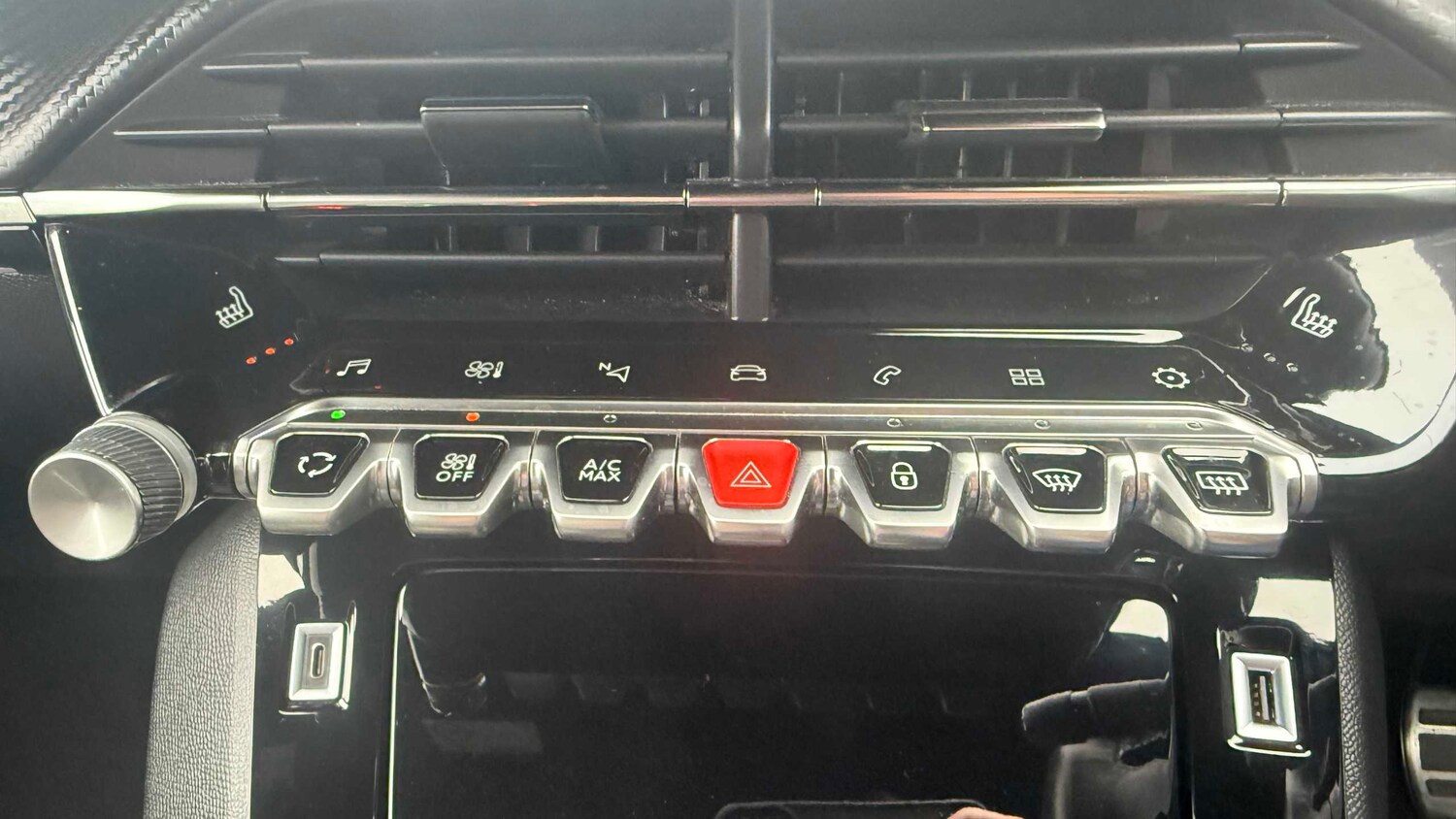 Used Peugeot 2008 for sale - 77972642: Photo 22