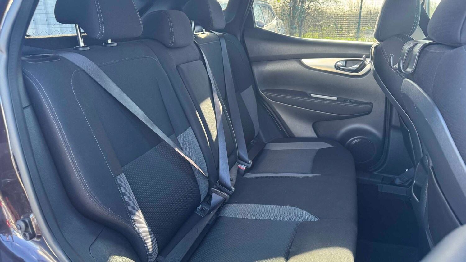 Used Nissan Qashqai for sale - 77860802: Photo 11