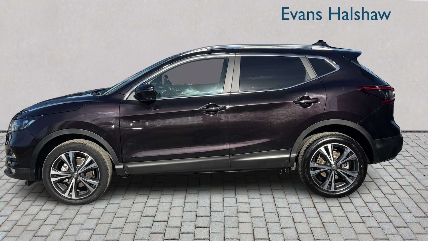 Used Nissan Qashqai for sale - 77860802: Photo 4