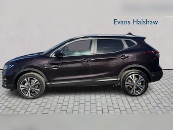 Used Nissan Qashqai 2018 for sale - 77860802: Photo