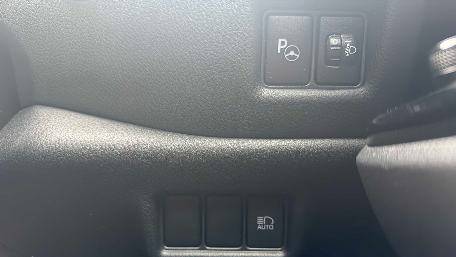 Used Toyota C-HR for sale - 77858988: Photo 16