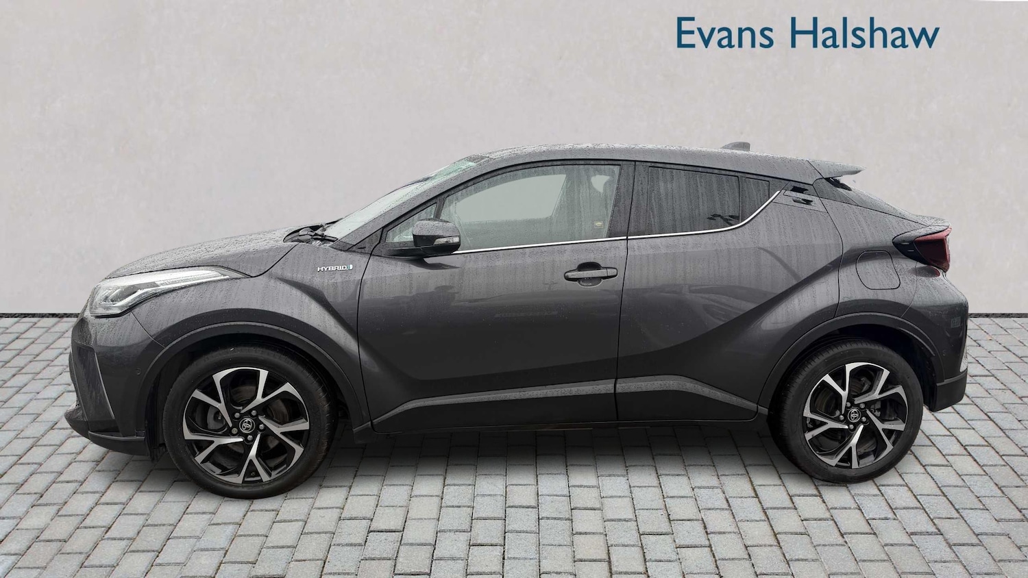 Used Toyota C-HR for sale - 77858988: Photo 4