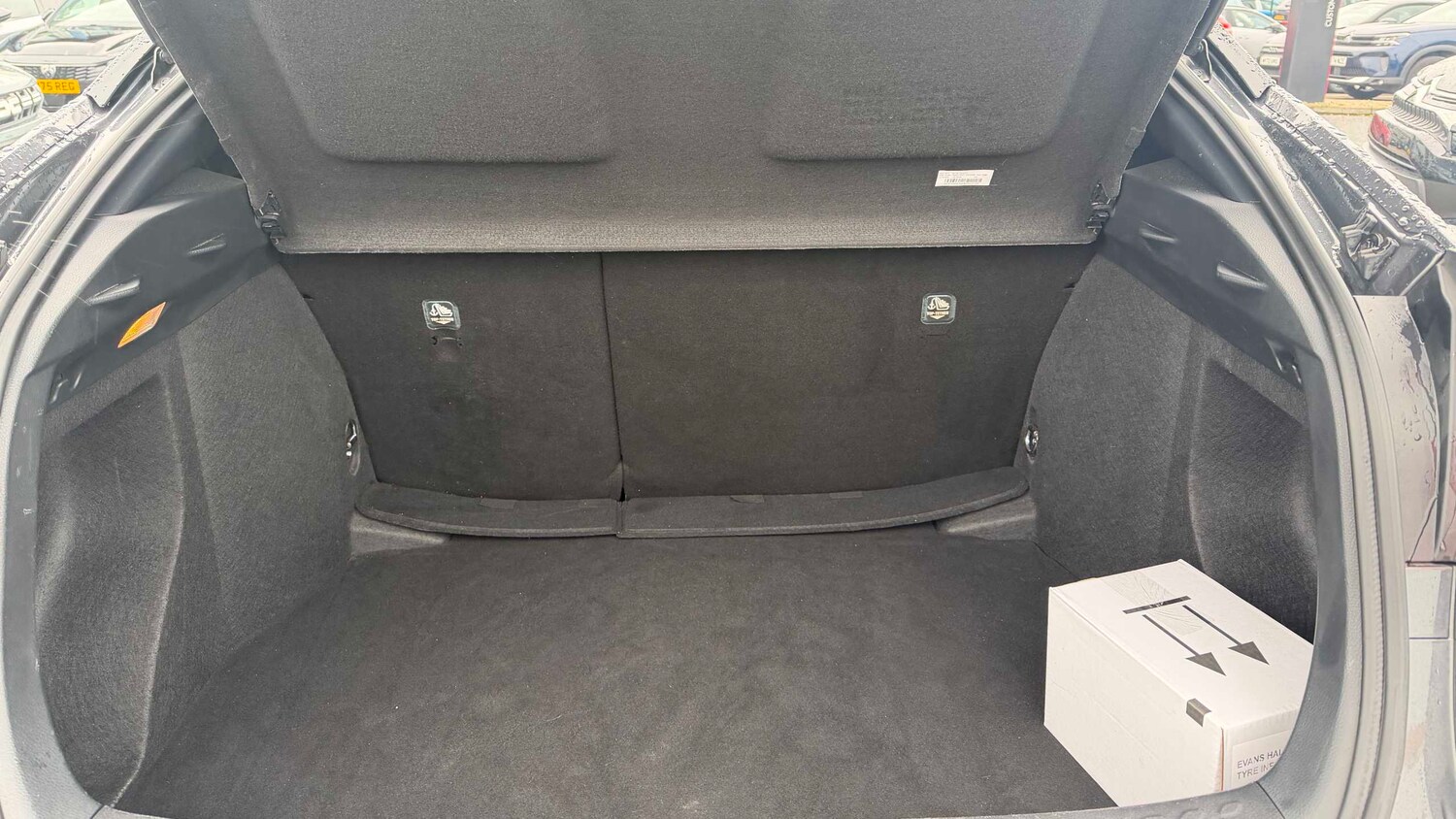 Used Toyota C-HR for sale - 77858988: Photo 9