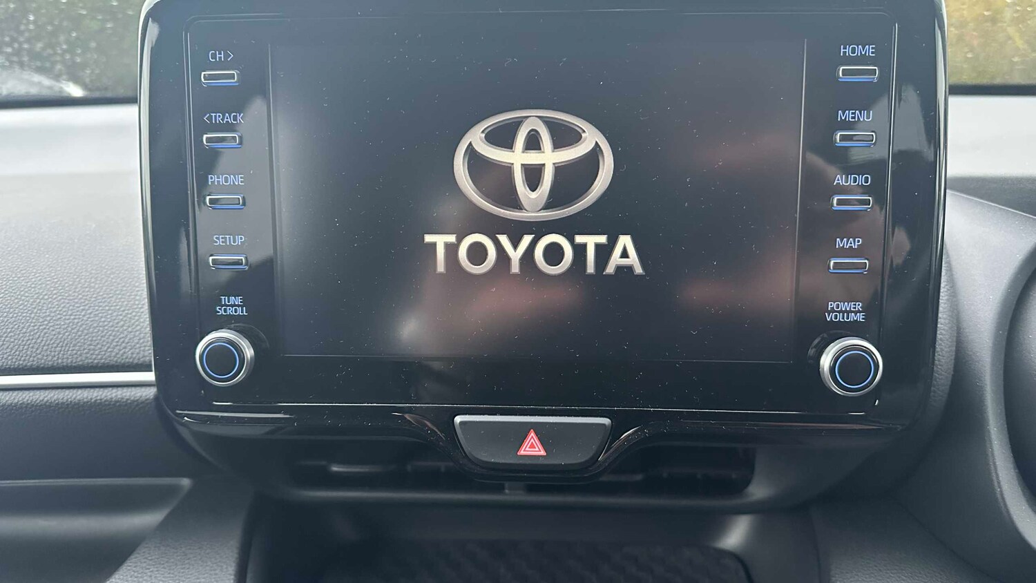 Used Toyota Yaris for sale - 77860007: Photo 16