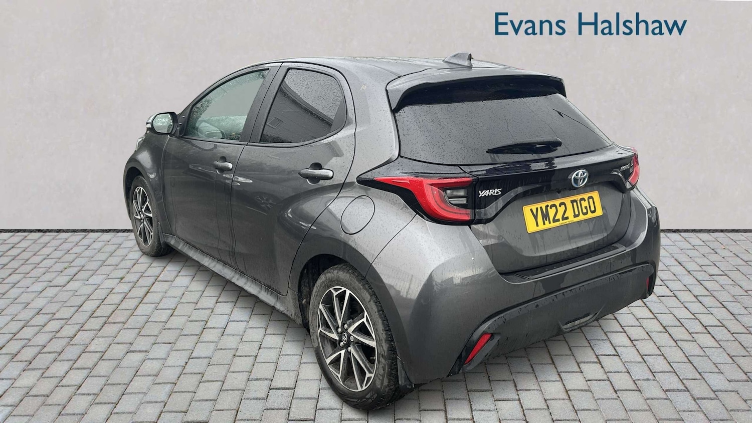 Used Toyota Yaris for sale - 77860007: Photo 5