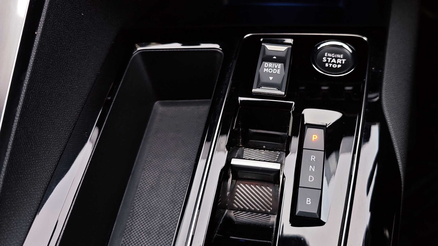 Used Peugeot 3008 2024 for sale - 77859436: Photo 32