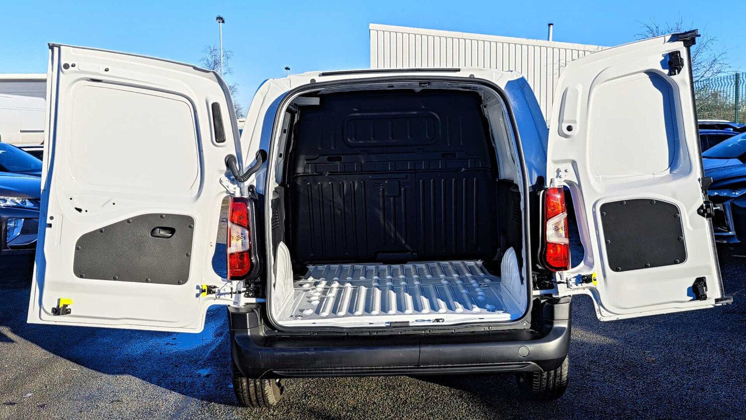 Used Citroen Berlingo for sale - 77860019: Photo 15