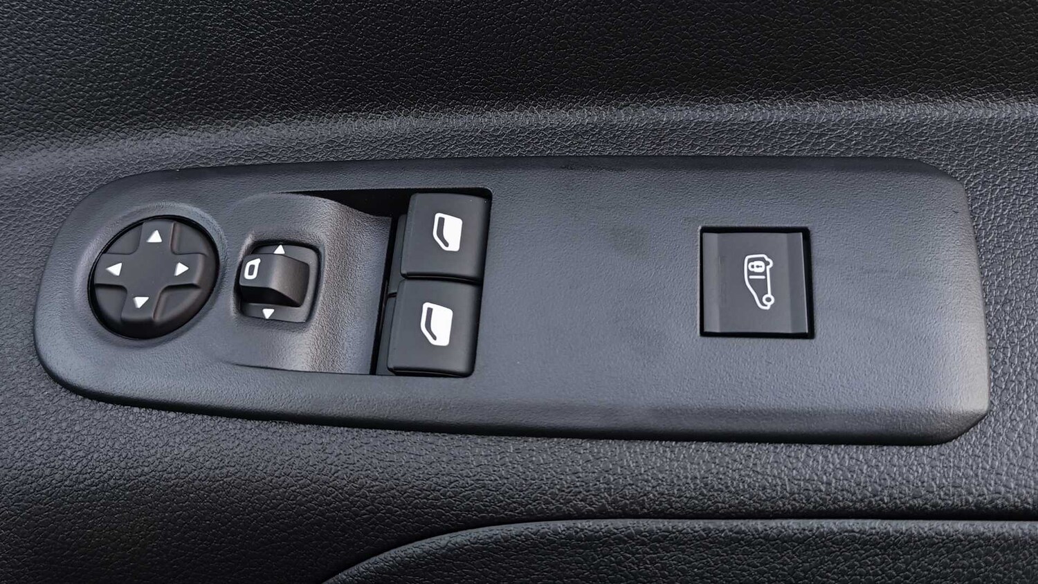 Used Citroen Berlingo for sale - 77860019: Photo 30