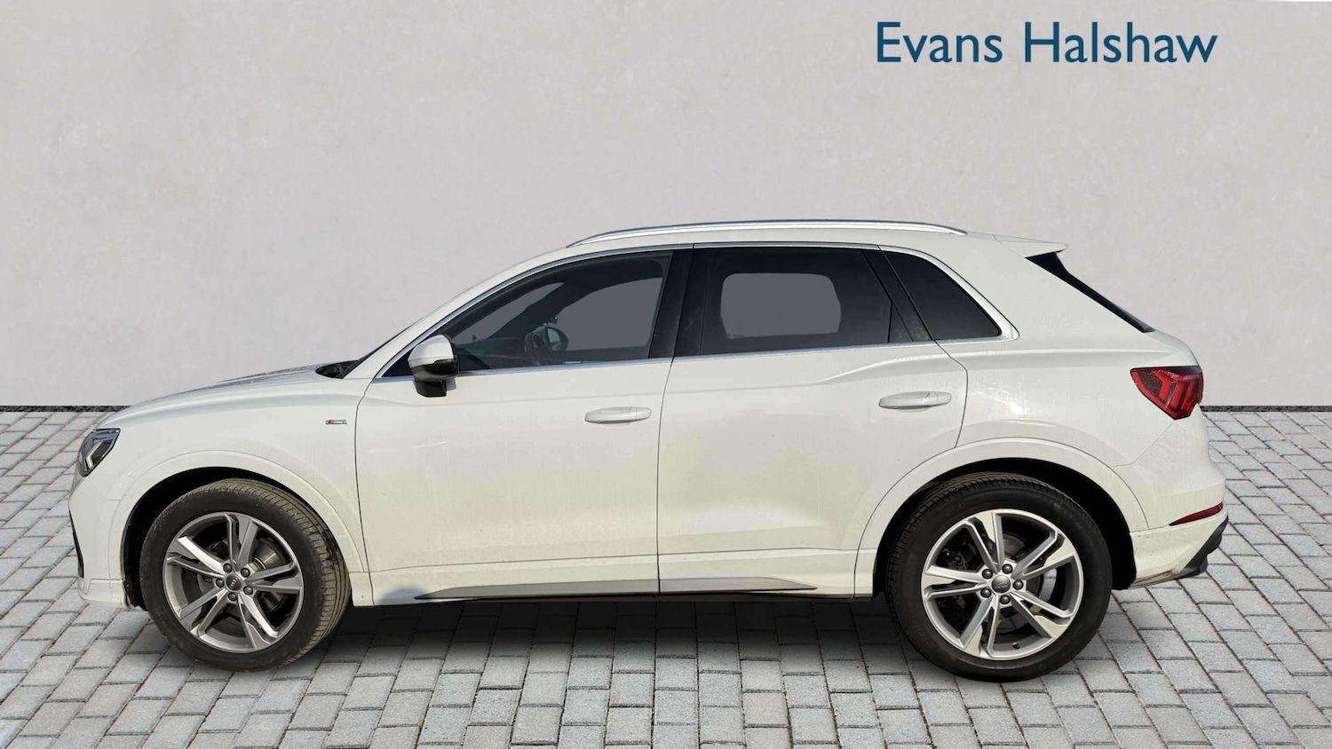 Used Audi Q3 2020 for sale - 77972689: Photo 8