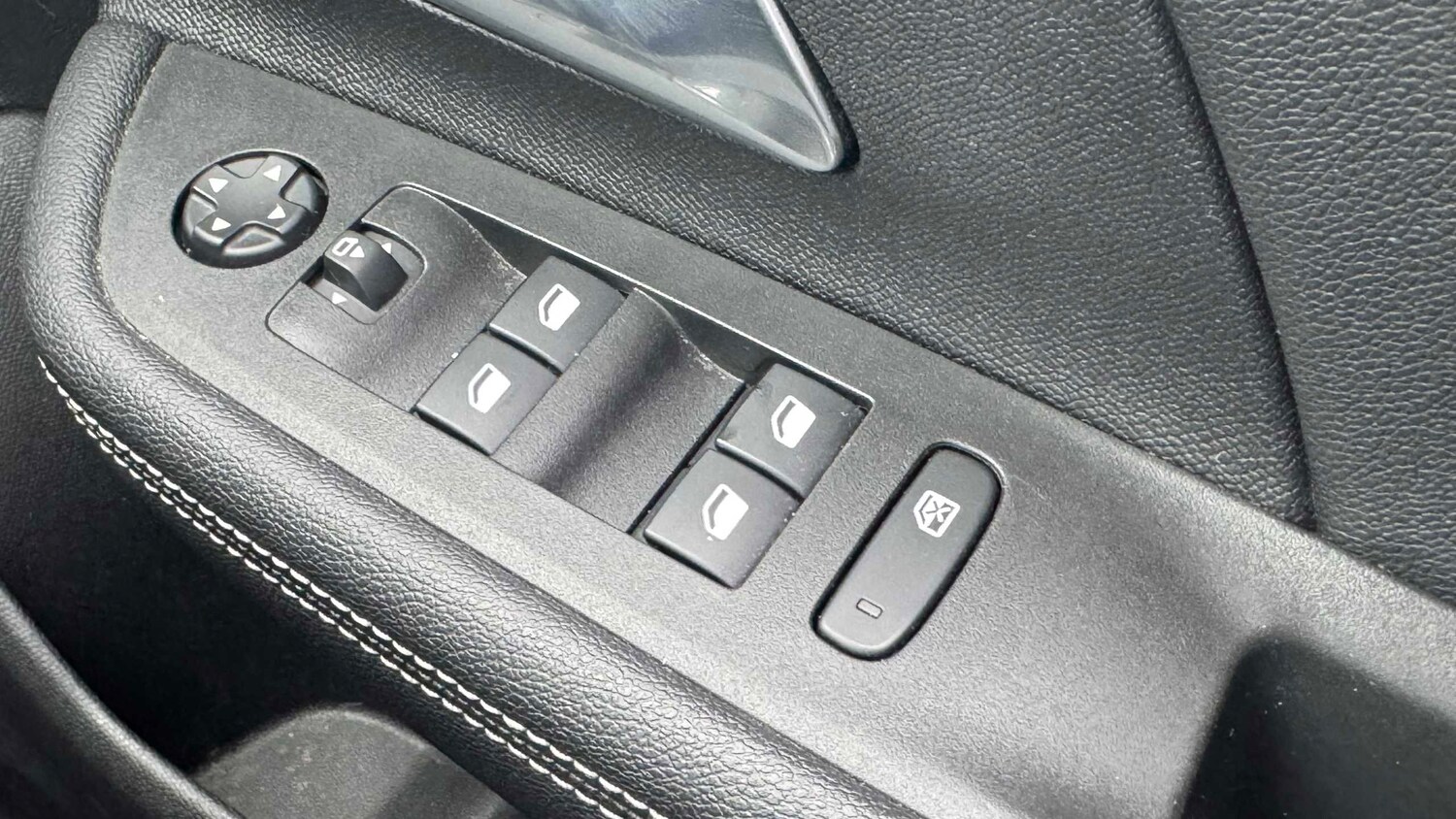 Used Vauxhall Mokka for sale - 77861866: Photo 28