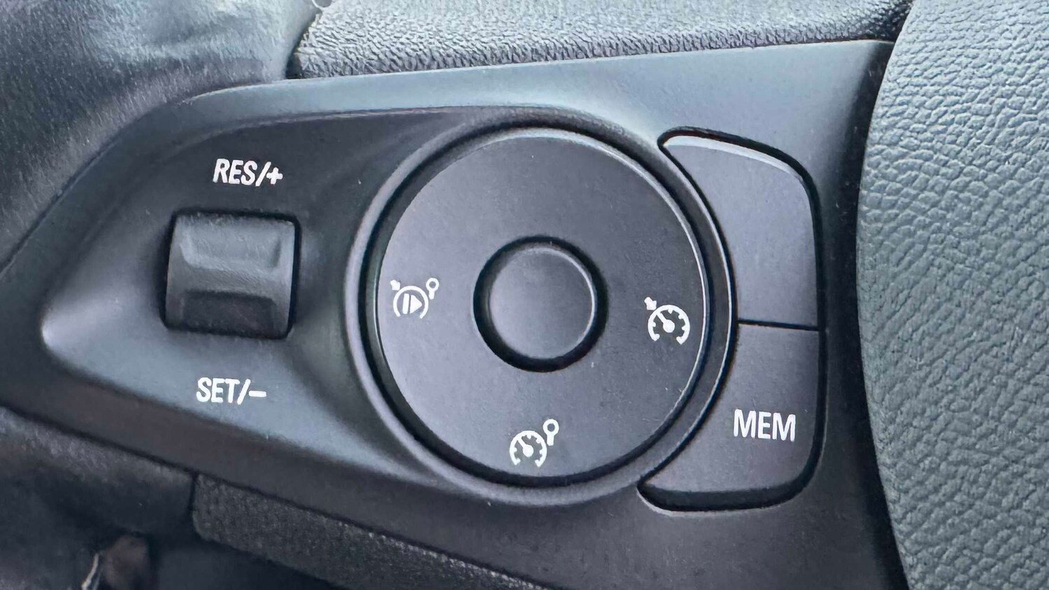 Used Vauxhall Corsa for sale - 77861738: Photo 14