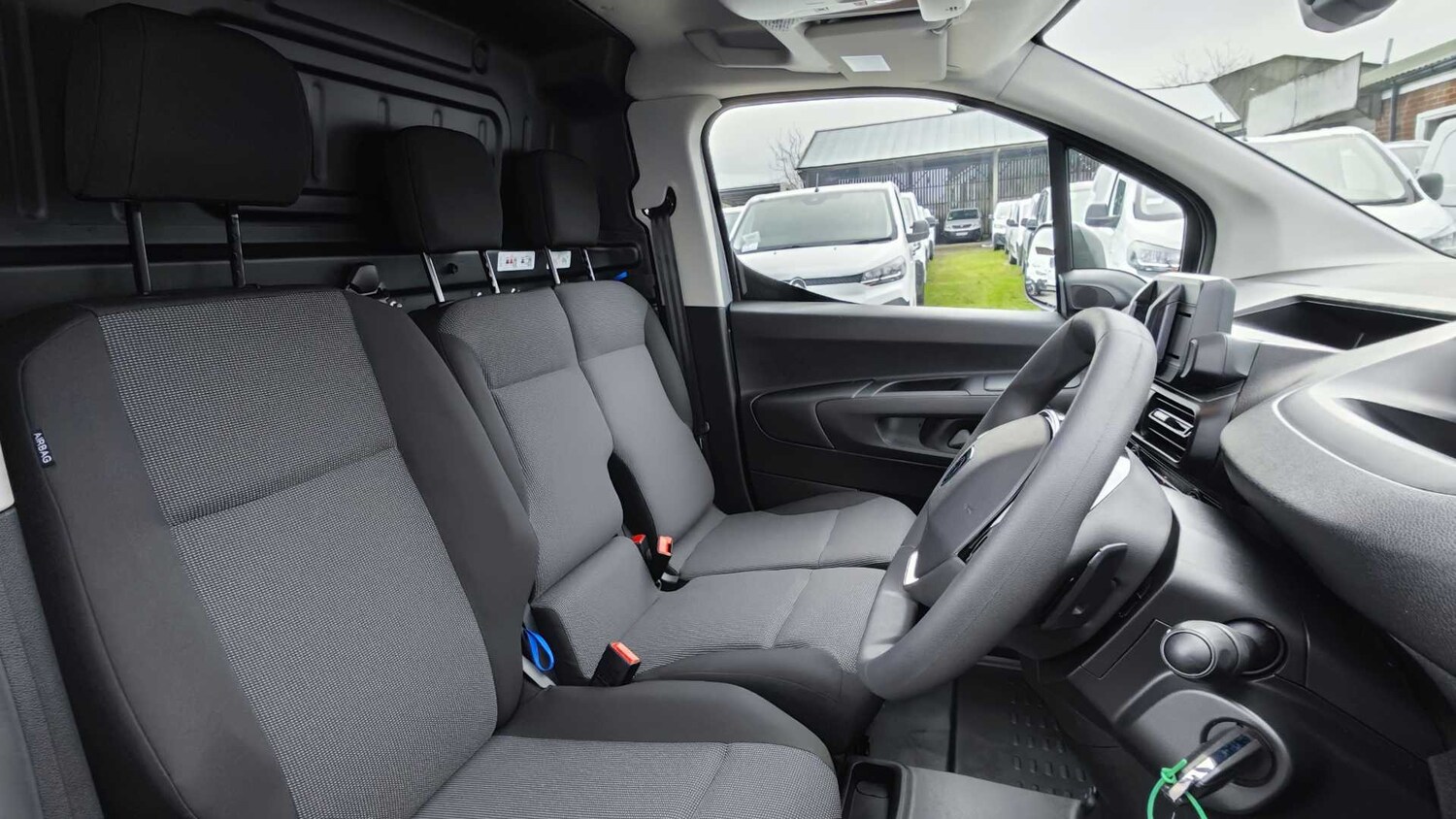 Used Peugeot Partner 2024 for sale - 77857634: Photo 19