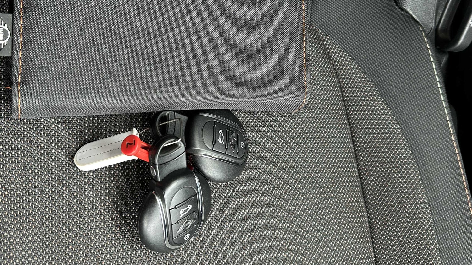 Used MINI Hatch 2023 for sale - 77858607: Photo 27