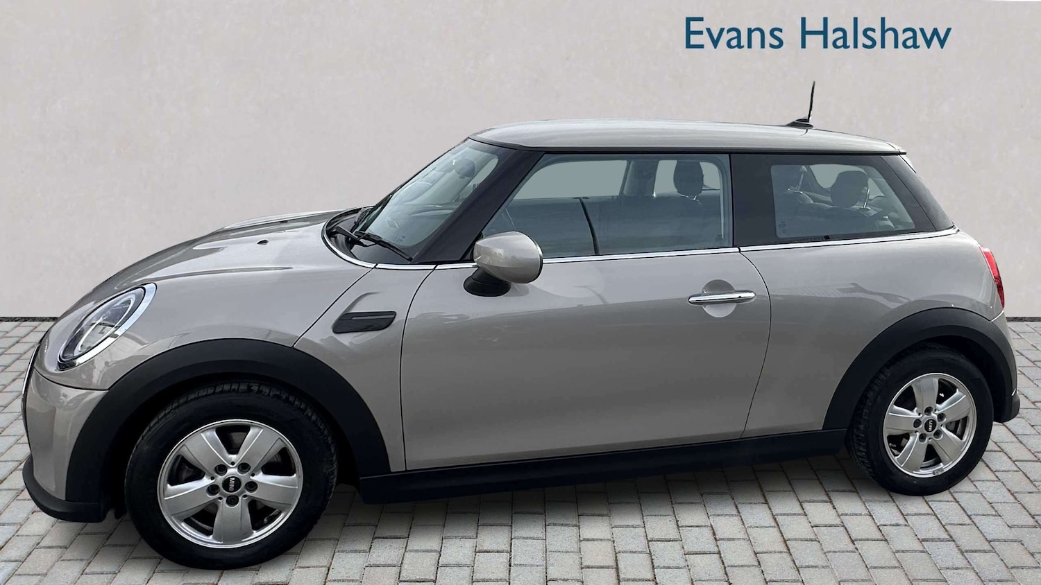 Used MINI Hatch 2023 for sale - 77858607: Photo 4