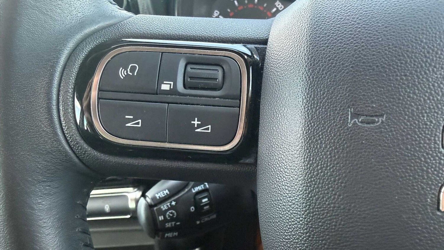 Used Citroen C3 Aircross 2023 for sale - 77858235: Photo 12