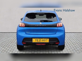 Used Peugeot 208 2021 for sale - 77857857: Photo