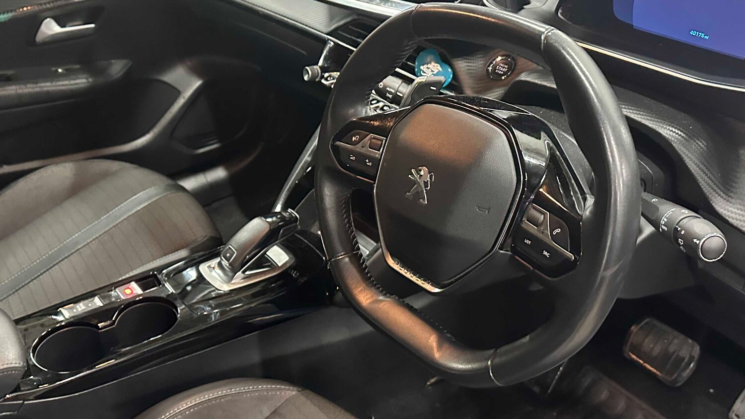 Used Peugeot 208 for sale - 77862438: Photo 11