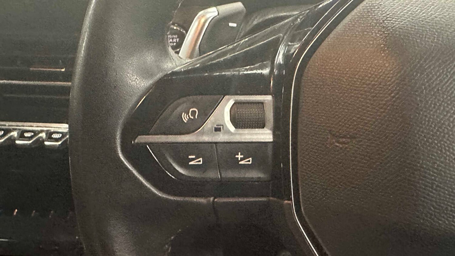 Used Peugeot 208 for sale - 77862438: Photo 12