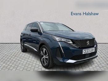 Used Peugeot 5008 2023 for sale - 79402430: Photo