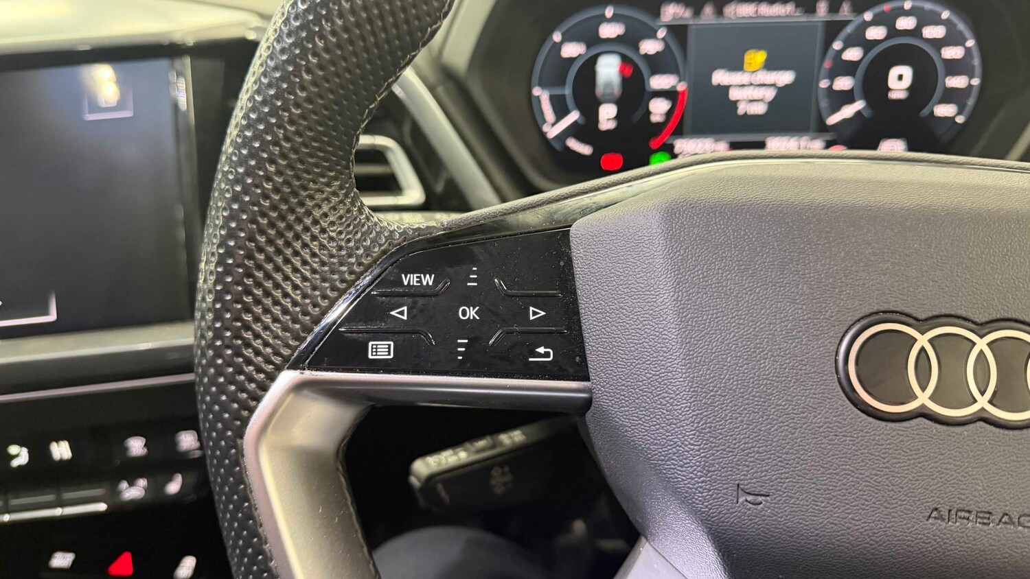 Used Audi Q4 e-tron for sale - 77860876: Photo 11