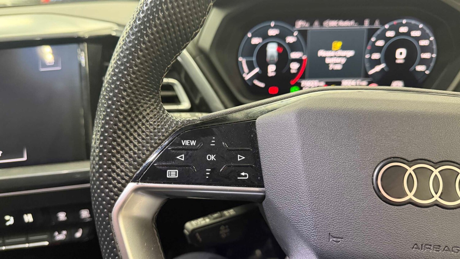 Used Audi Q4 e-tron for sale - 77860876: Photo 12