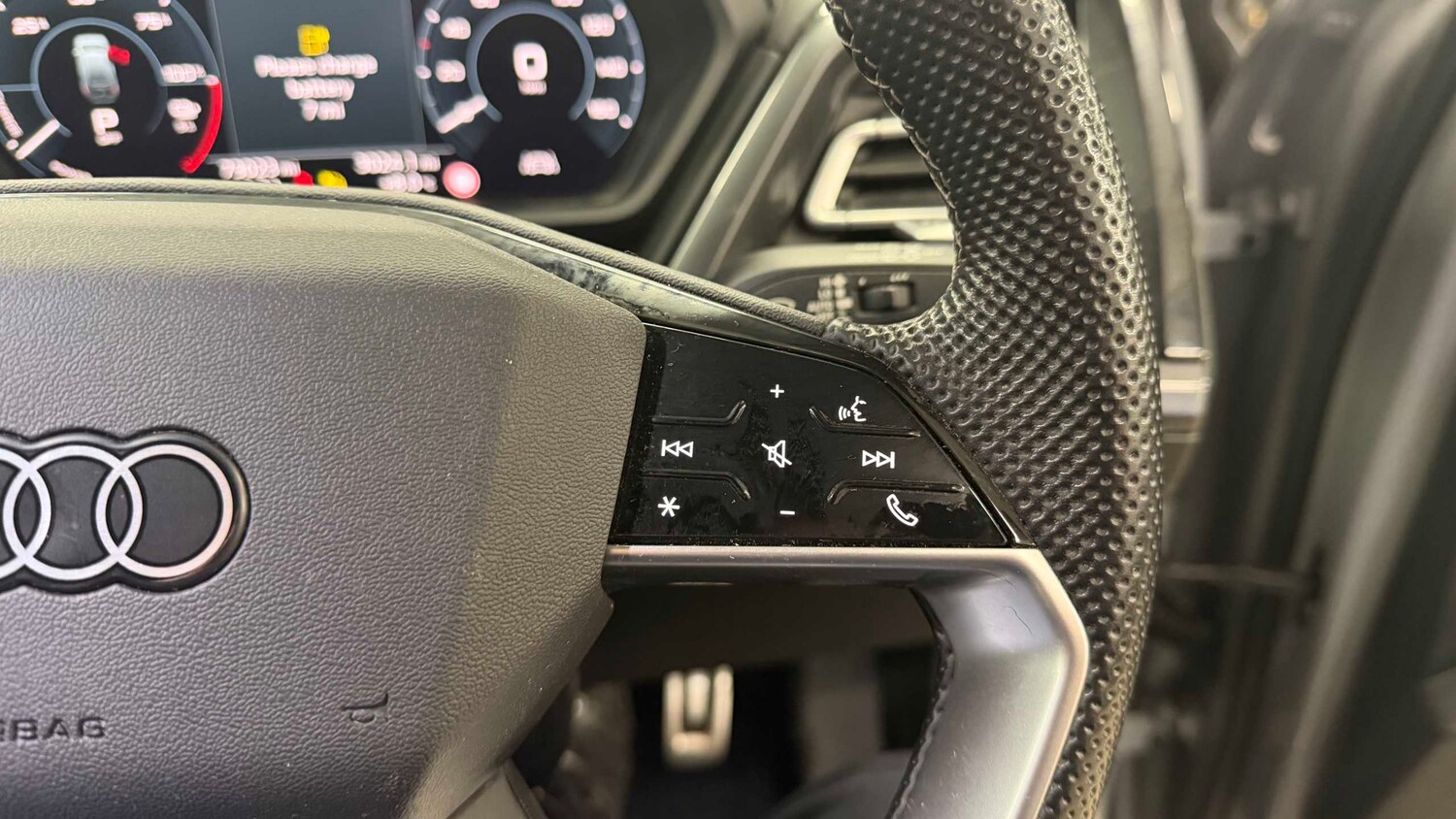 Used Audi Q4 e-tron for sale - 77860876: Photo 14