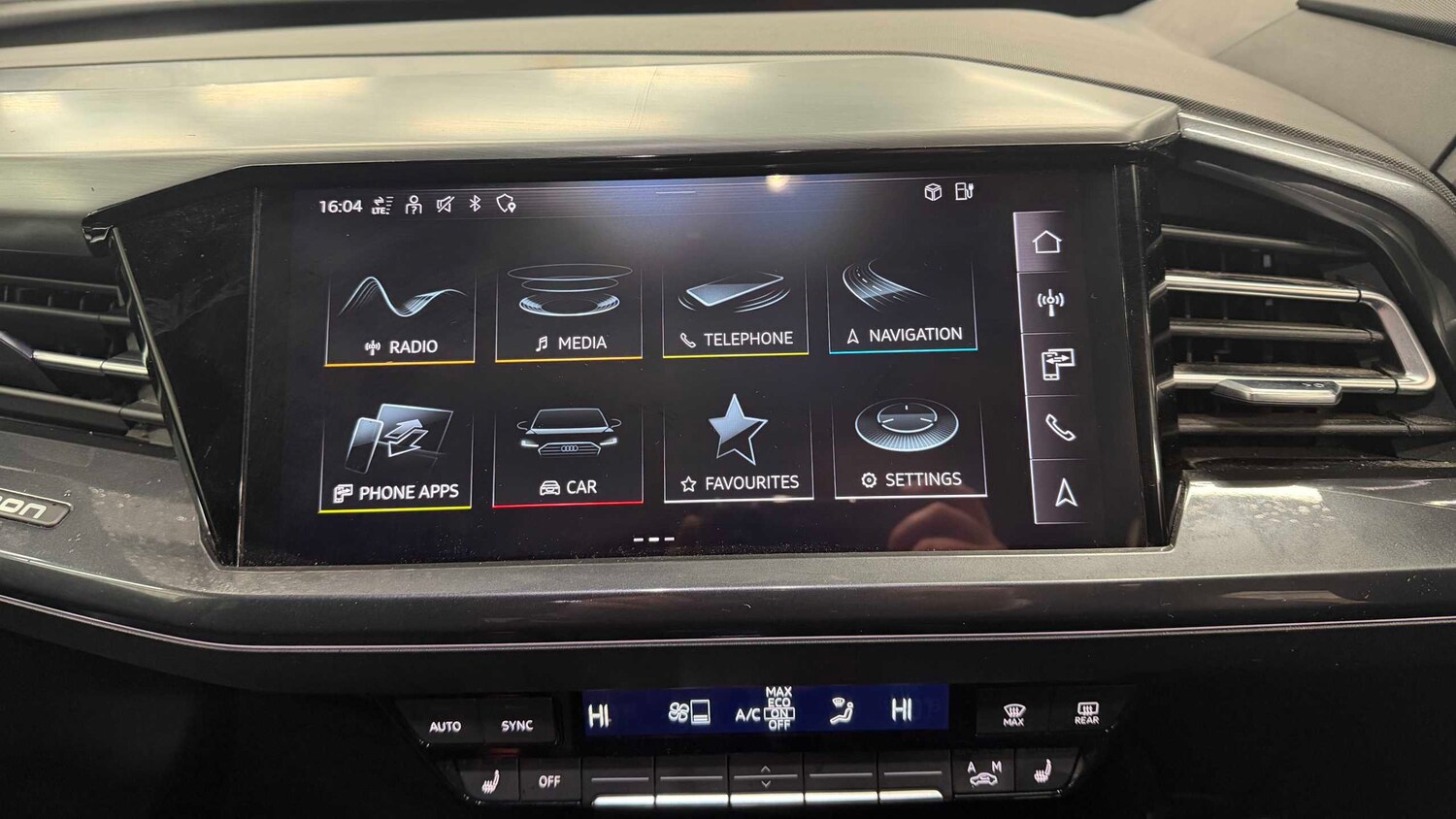 Used Audi Q4 e-tron for sale - 77860876: Photo 15