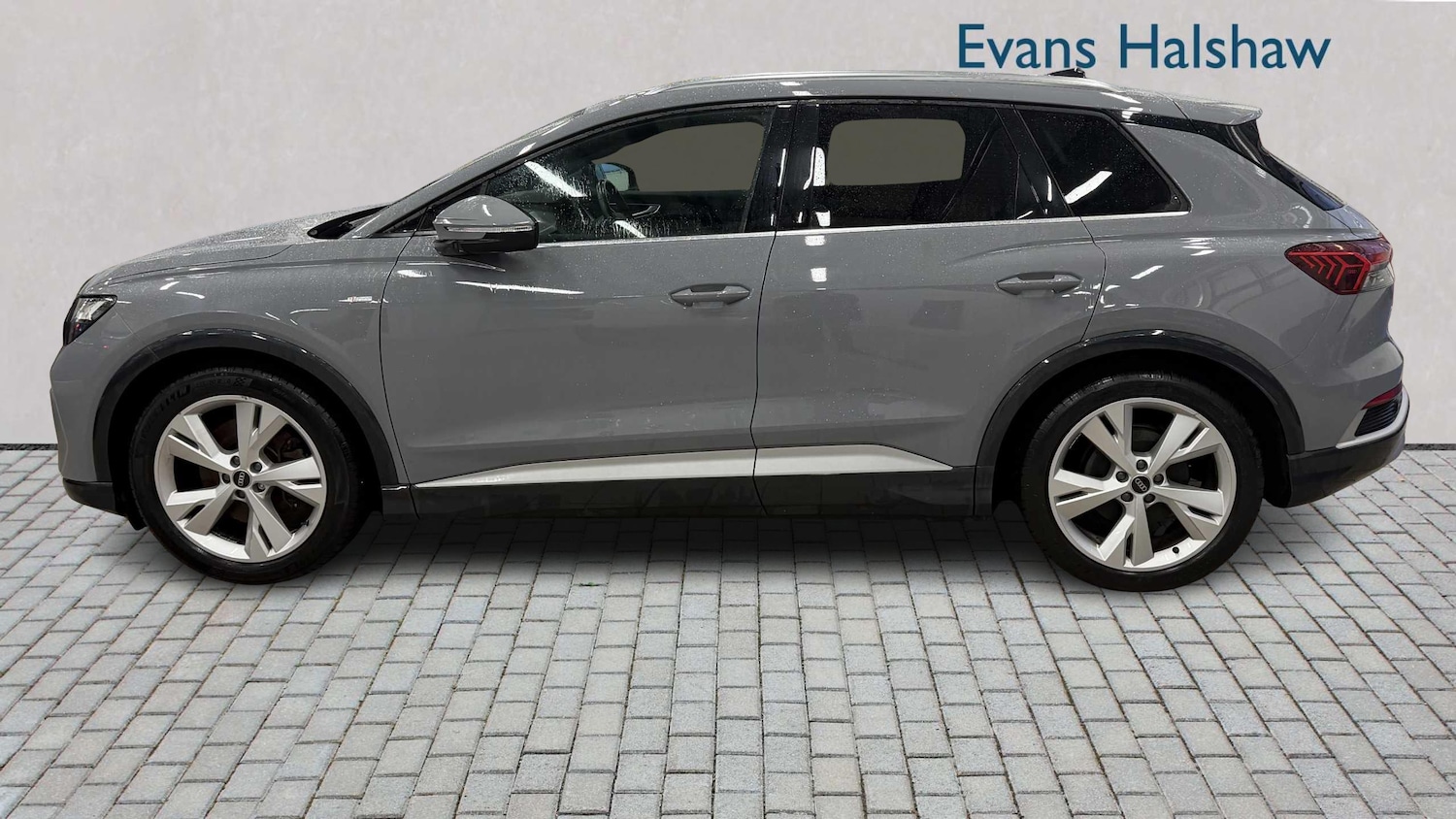 Used Audi Q4 e-tron for sale - 77860876: Photo 5