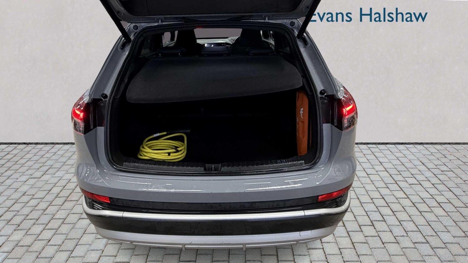 Used Audi Q4 e-tron for sale - 77860876: Photo 8