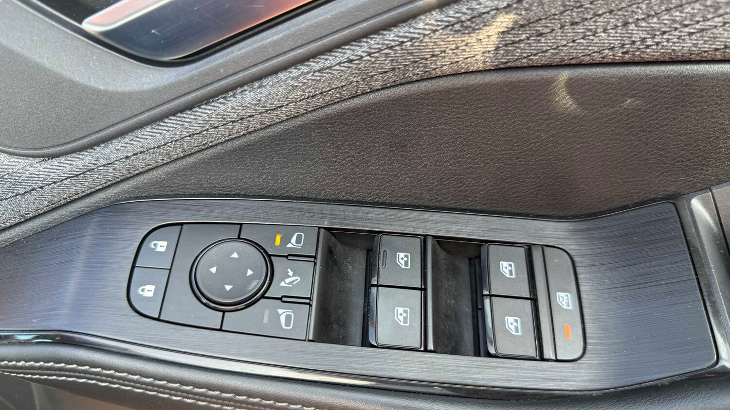 Used Nissan X-Trail for sale - 77857134: Photo 22