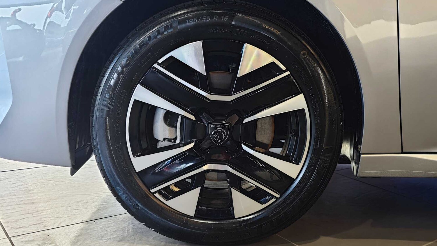 Used Peugeot 208 for sale - 77861775: Photo 12