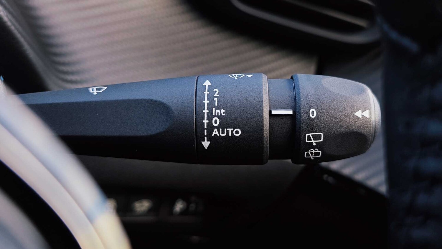 Used Peugeot 208 for sale - 77861775: Photo 29