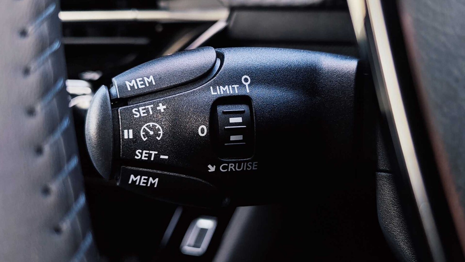 Used Peugeot 208 for sale - 77861775: Photo 30