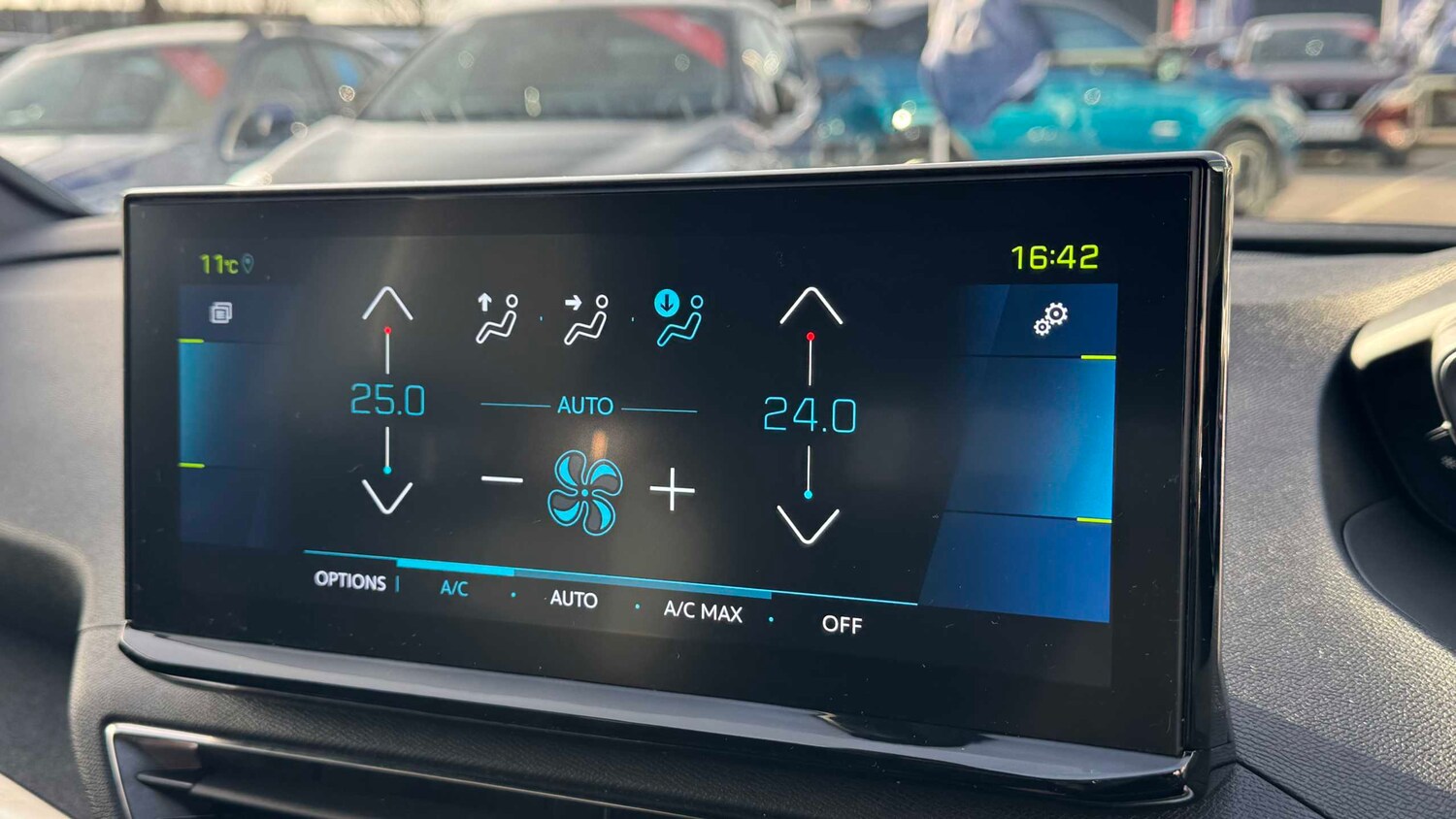 Used Peugeot 3008 for sale - 77860179: Photo 22