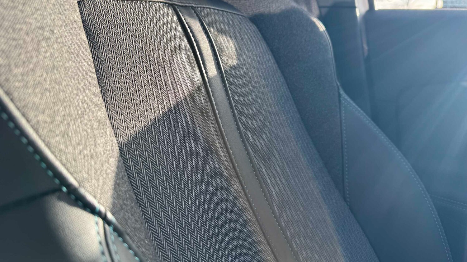 Used Peugeot 3008 for sale - 77860179: Photo 26