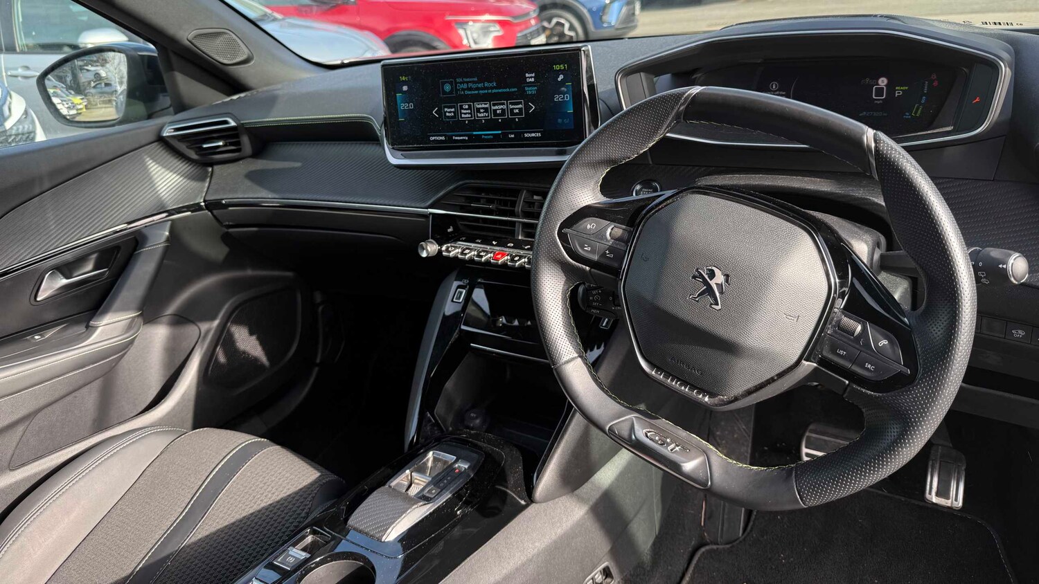 Used Peugeot 2008 for sale - 77861079: Photo 16