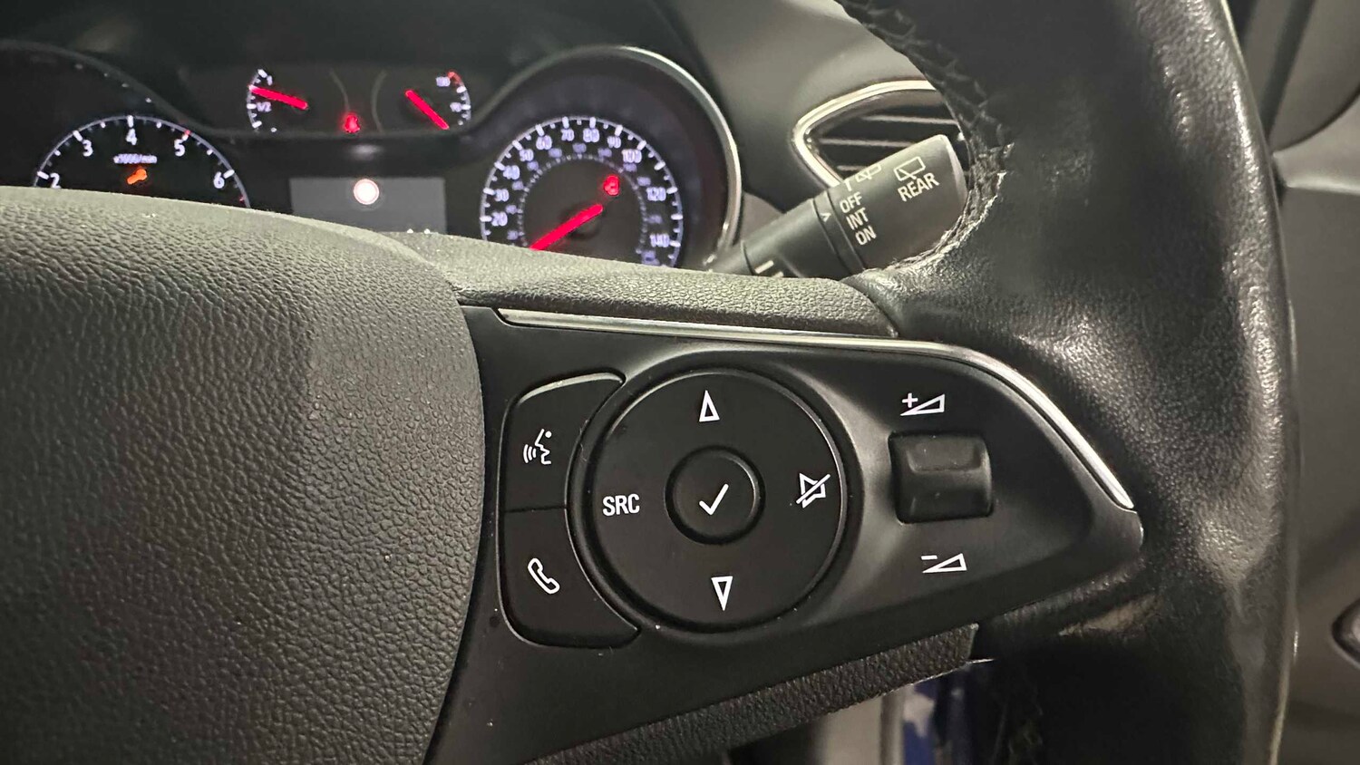 Used Vauxhall Crossland 2021 for sale - 77860566: Photo 15