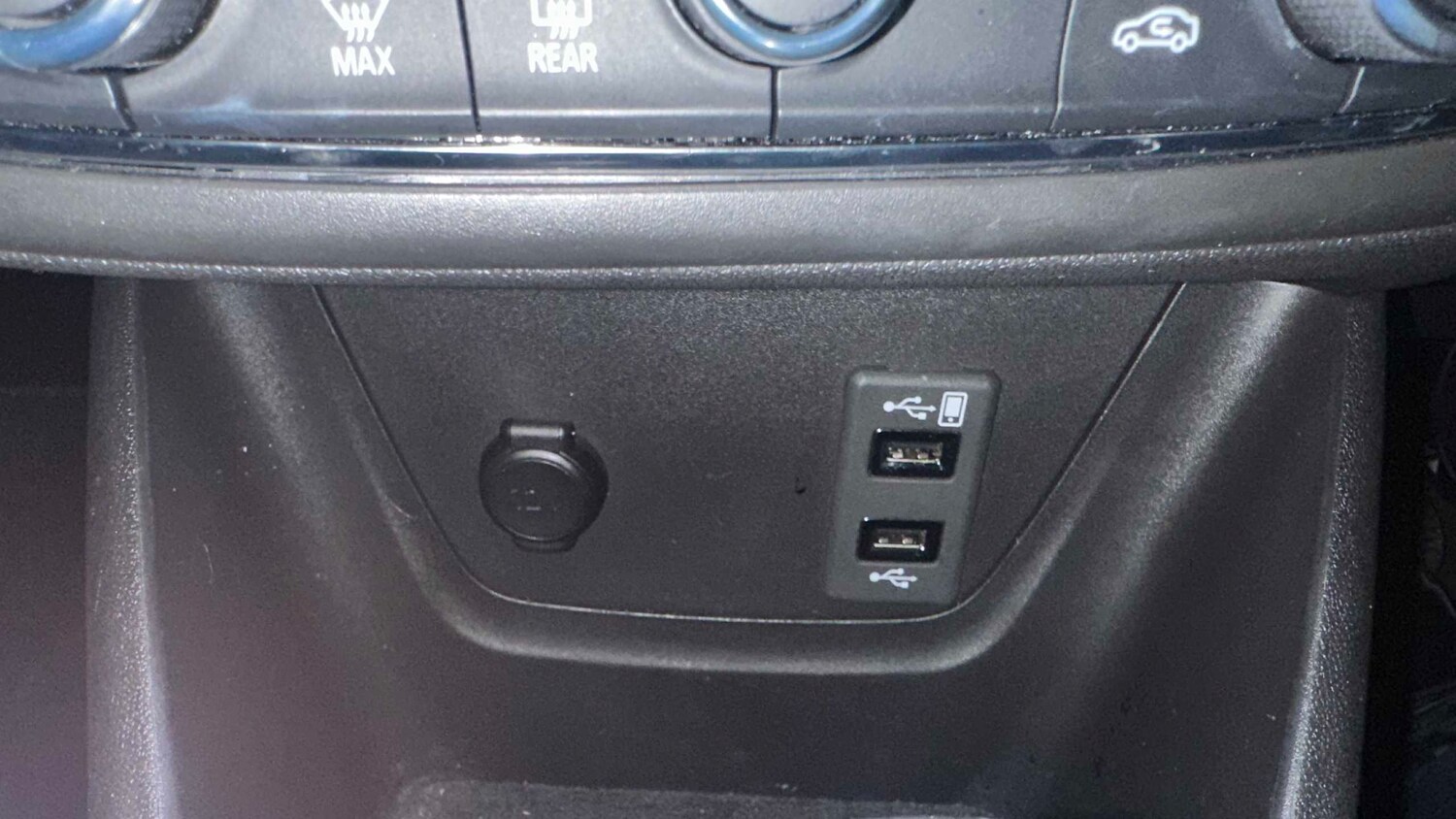 Used Vauxhall Crossland 2021 for sale - 77860566: Photo 19