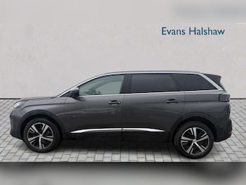Used Peugeot 5008 2023 for sale - 79172409: Photo