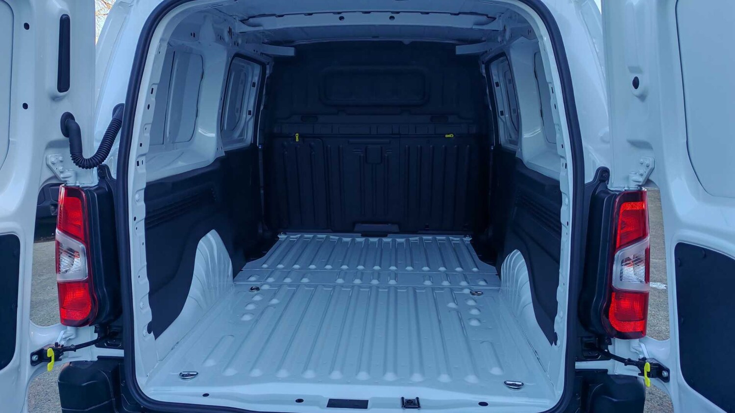 Used Peugeot Partner 2025 for sale - 77858404: Photo 12