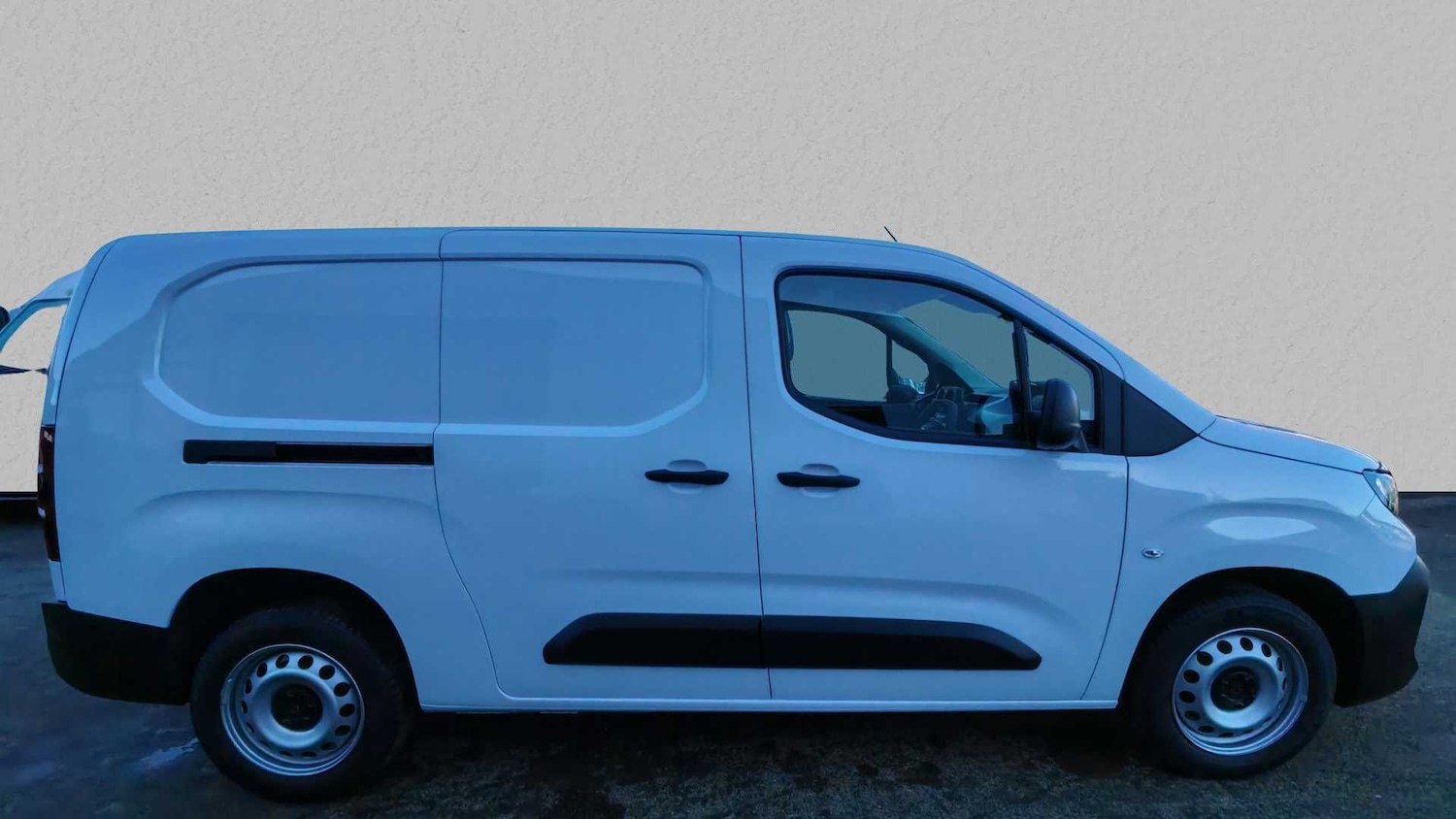 Used Peugeot Partner 2025 for sale - 77858404: Photo 2