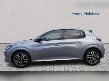 Used Peugeot 208 2023 for sale - 79027986: Photo