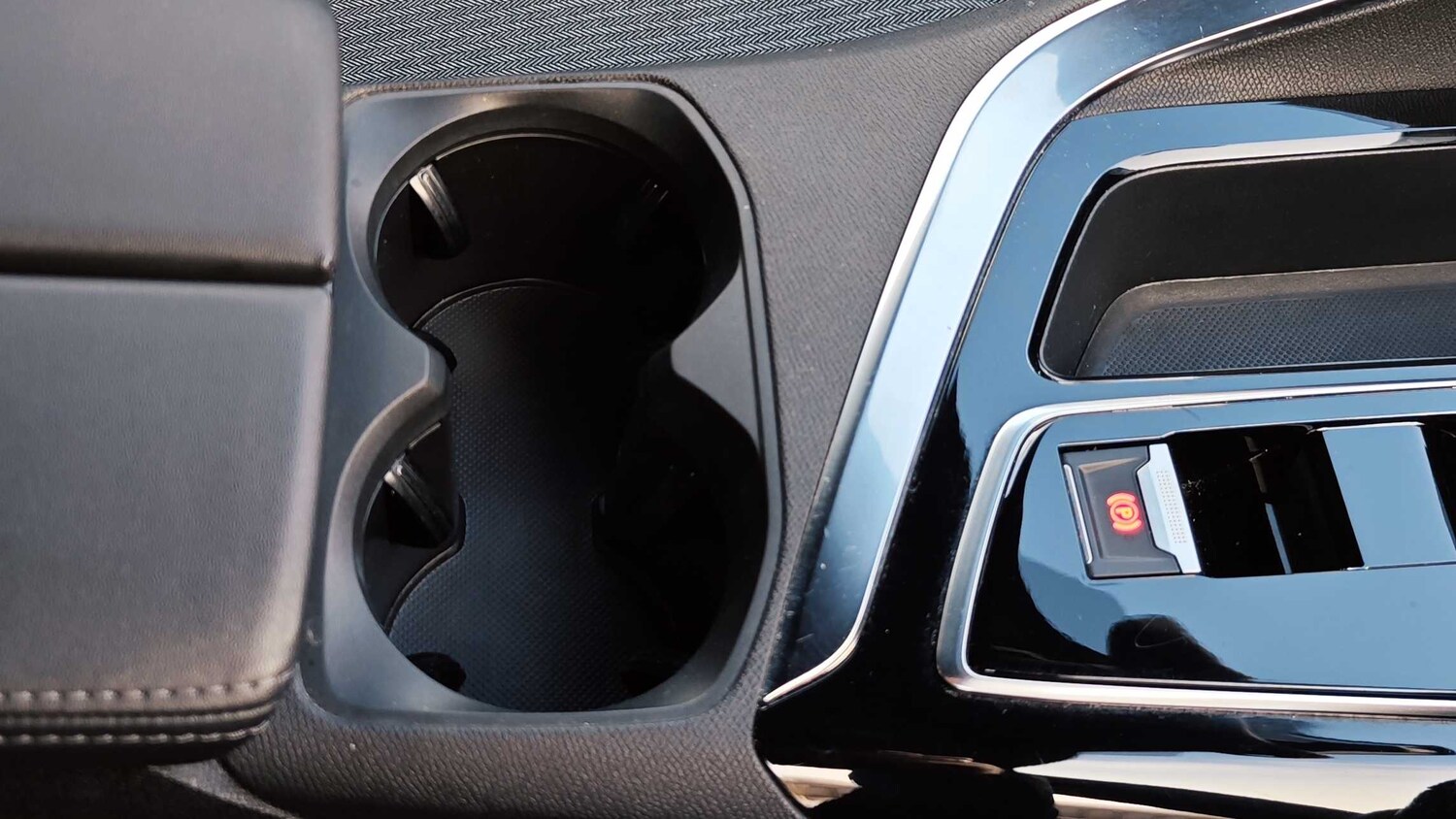 Used Peugeot 3008 2024 for sale - 77856909: Photo 33