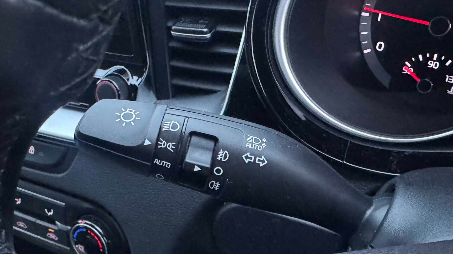 Used Kia XCeed for sale - 77860786: Photo 19