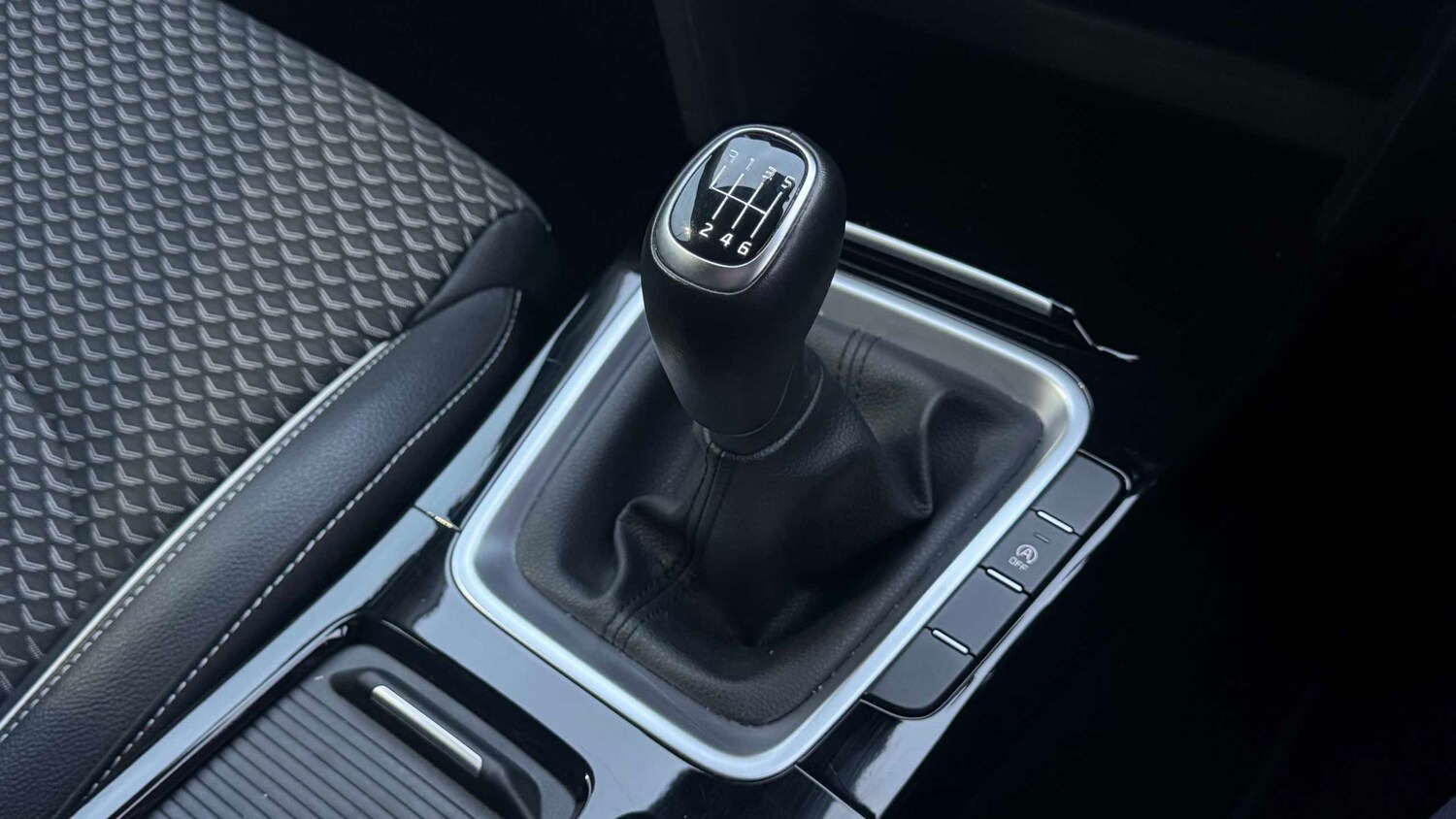 Used Kia XCeed for sale - 77860786: Photo 27