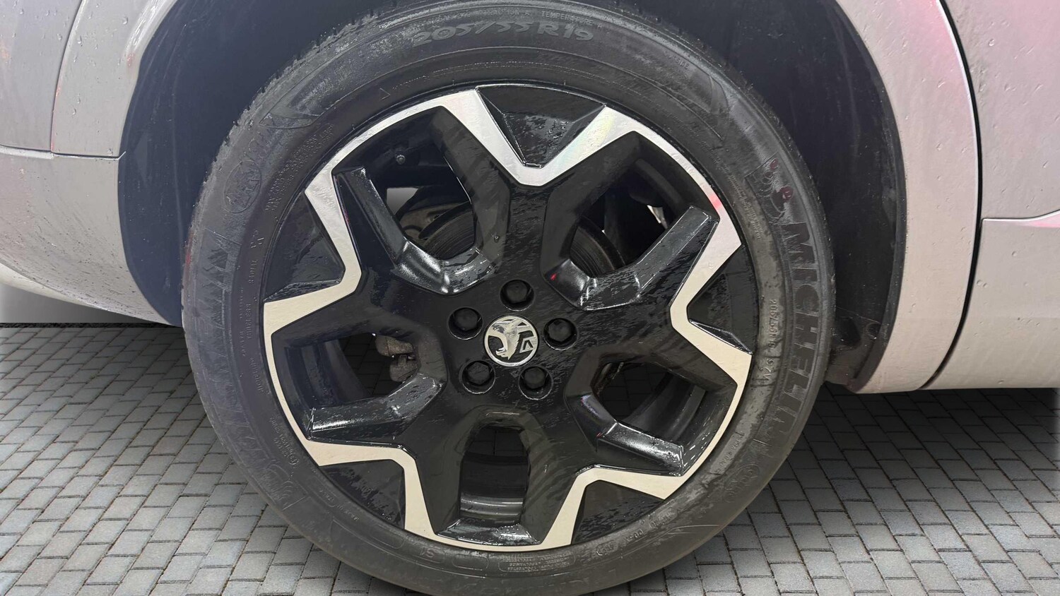 Used Vauxhall Grandland for sale - 77861497: Photo 7