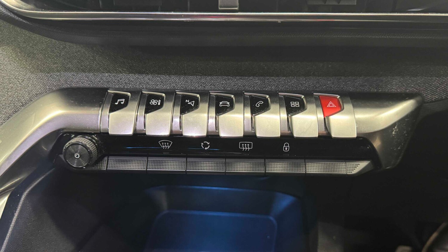 Used Peugeot 3008 2019 for sale - 78089705: Photo 26