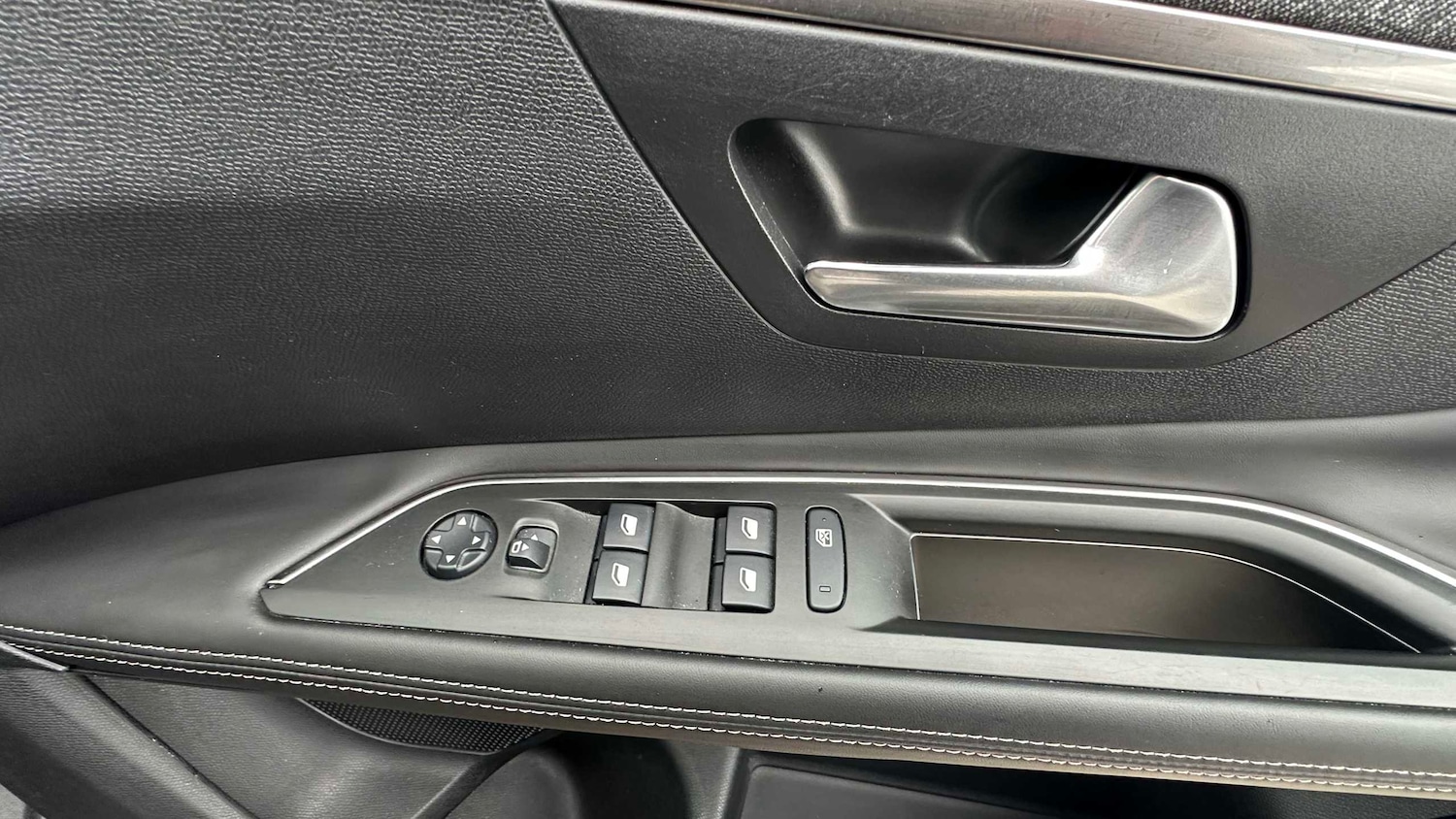 Used Peugeot 3008 for sale - 77860726: Photo 10